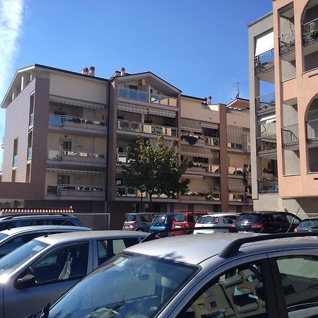 Residenza D'Agnese Apartment Montesilvano Bagian luar foto