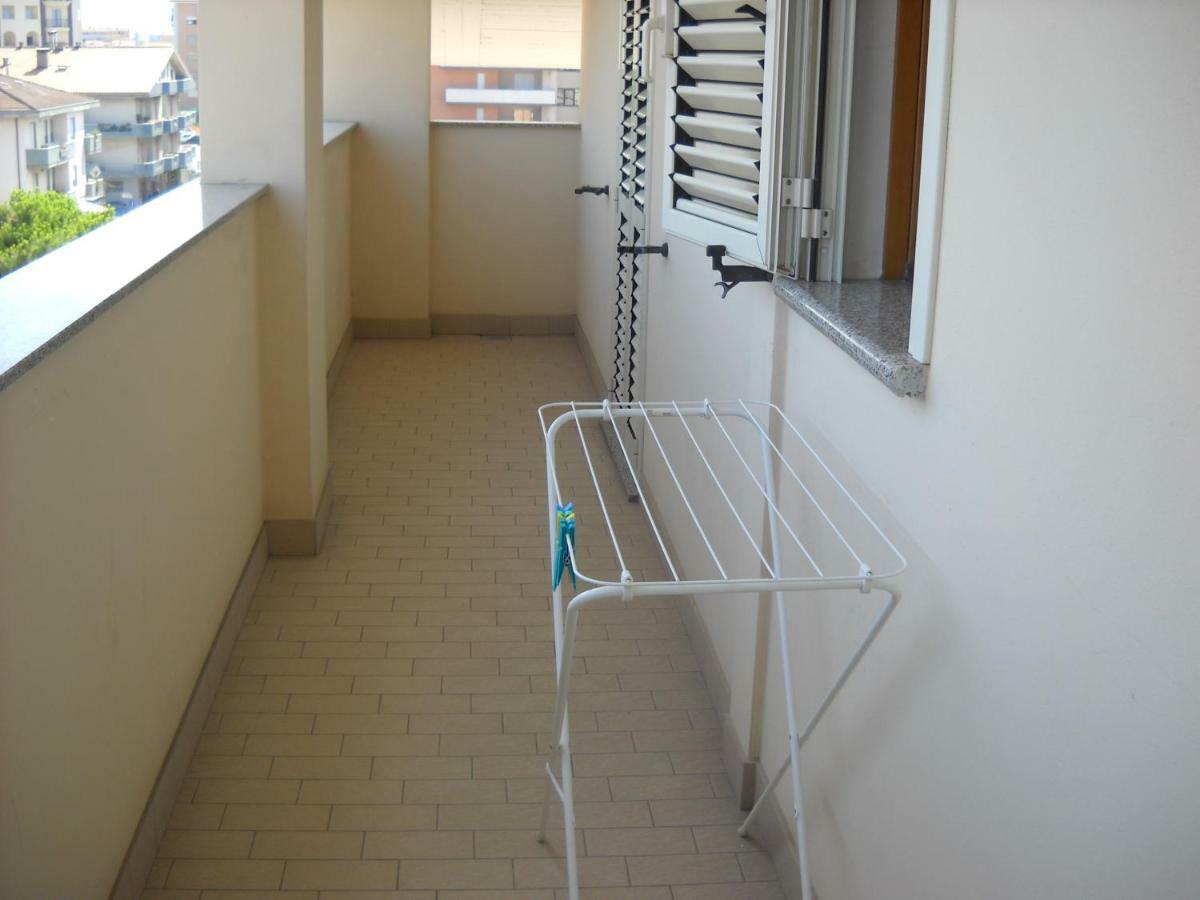 Residenza D'Agnese Apartment Montesilvano Bagian luar foto